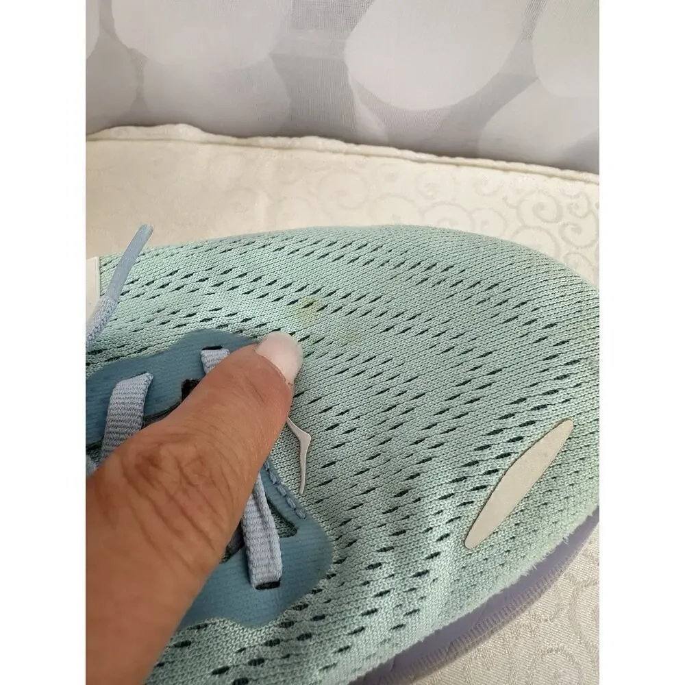 Hoka One One Womens 7.5 Bondi 8 Blue Lavender Casual Athletic Sneakers CLEANED